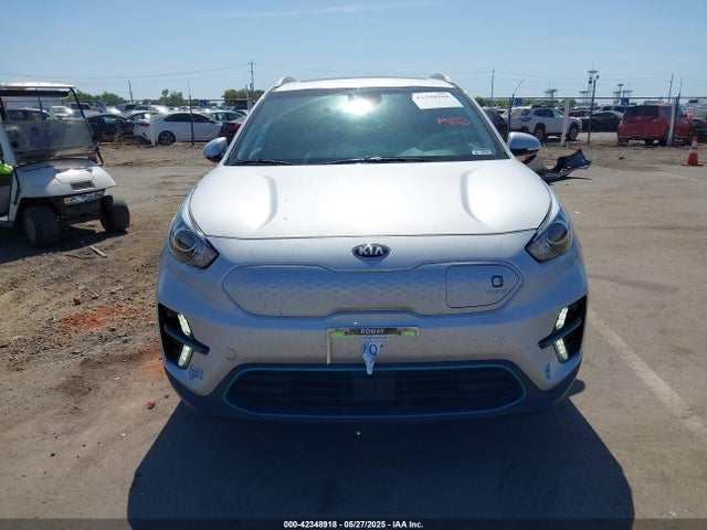 KNDCE3LG8L5048717 KIA Niro Ev Ex Premium