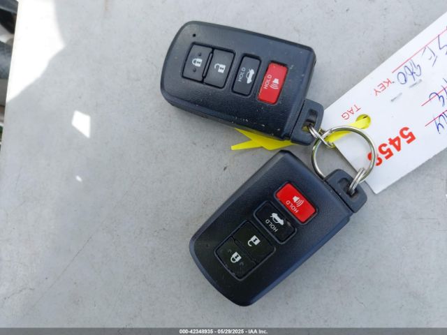 4T1BF1FK3GU141570 Toyota CAMRY XSE