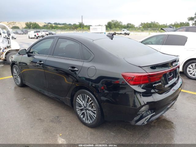 2023 KIA FORTE 3KPF54ADXPE640092 Photo 2