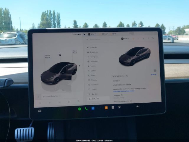 5YJ3E1EAXPF405588 Tesla 2023