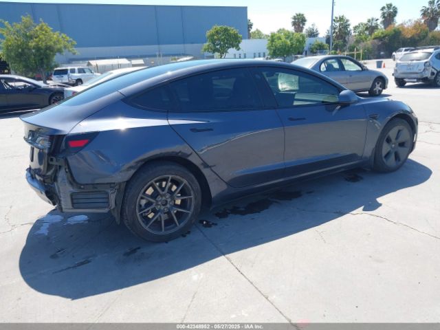 2023 TESLA MODEL 3 5YJ3E1EAXPF405588 Photo 3