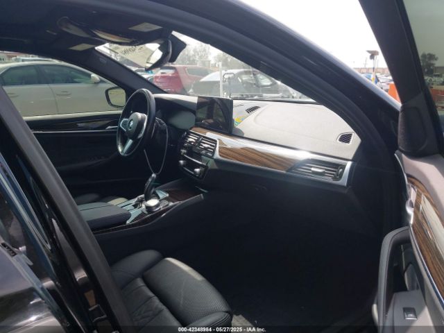 2022 BMW 530 WBA53BH07NWX62224 Photo 4
