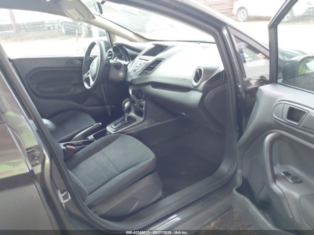3FADP4BJ7KM147125 Ford 2019