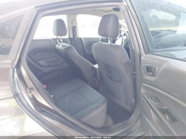 3FADP4BJ7KM147125 Ford 2019