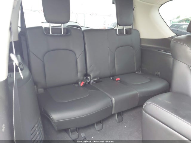Infiniti QX80 2016 JN8AZ2NF4G9612778 Image 17