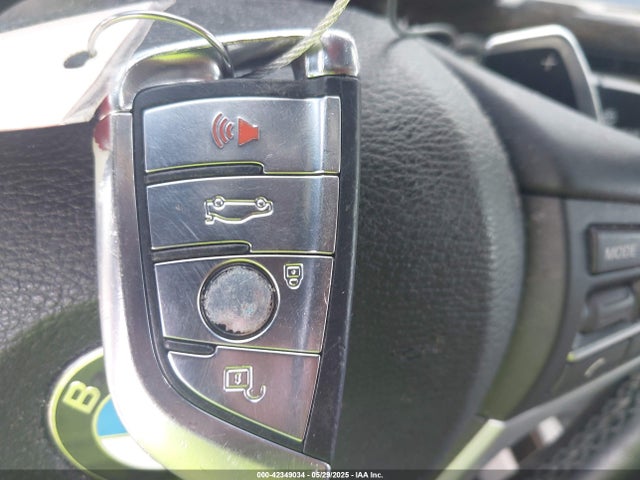 BMW 2018 2018 5UXKR2C59J0Z22560 Image 11