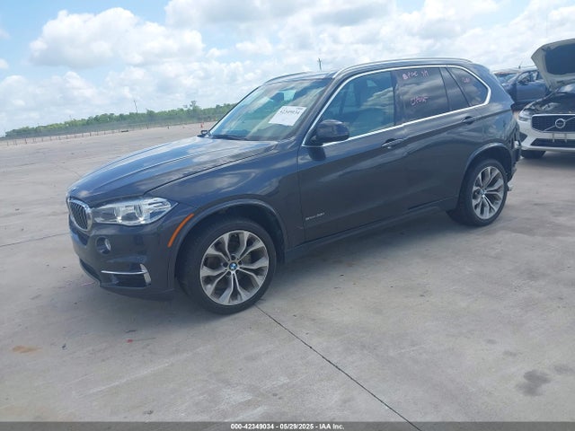 BMW 2018 2018 5UXKR2C59J0Z22560 Image 2