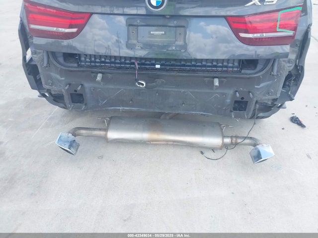 BMW 2018 2018 5UXKR2C59J0Z22560 Image 6