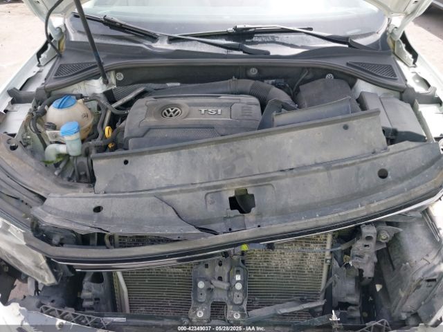 2017 VOLKSWAGEN PASSAT 1VWBT7A36HC068828 Photo 9