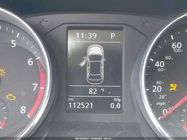 1VWBT7A36HC068828 Volkswagen Passat 1.8t Se