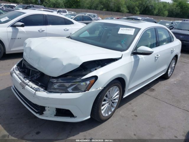 2017 VOLKSWAGEN PASSAT 1VWBT7A36HC068828 Photo 1