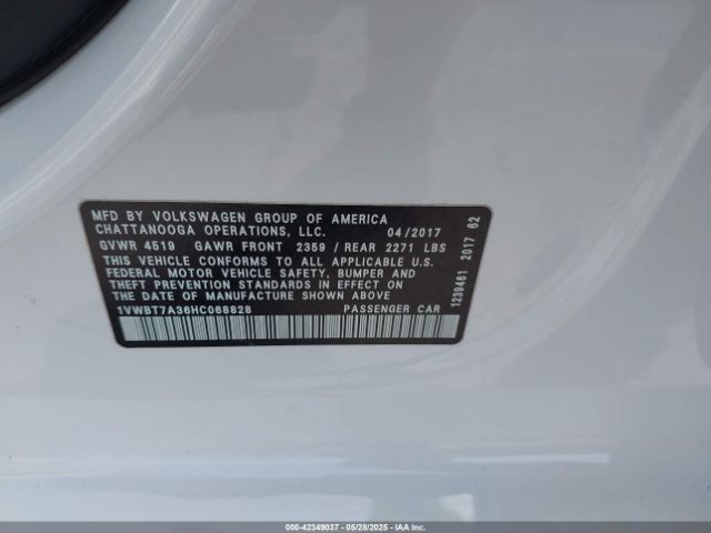 2017 VOLKSWAGEN PASSAT 1VWBT7A36HC068828 Photo 8
