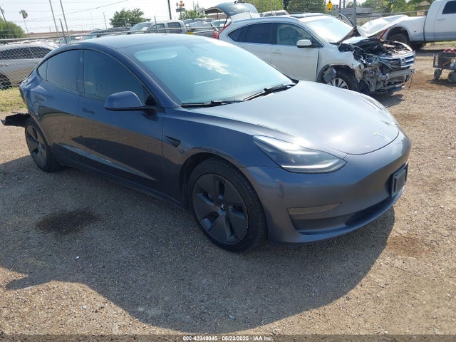 2021 TESLA MODEL 3 5YJ3E1EA5MF099511 Photo 0