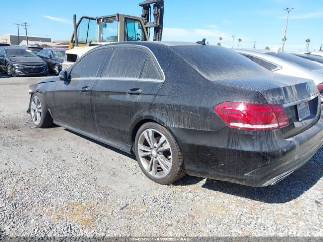 2015 MERCEDES-BENZ E 350 WDDHF5KB2FB104554 Photo 2