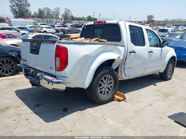1N6AD0ER0EN725587 Nissan 2014