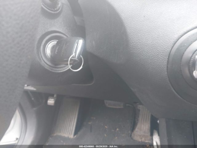 5XYPGDA5XHG222840 KIA Sorento 3.3l Lx