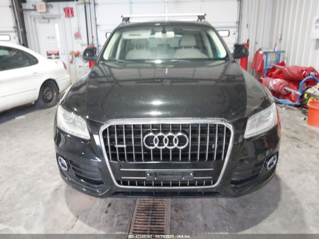 WA1LFAFP8FA028566 Audi Q5 2.0t Premium