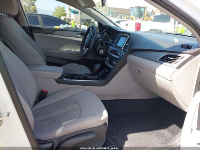 5NPE24AF7JH612551 Hyundai SONATA SE
