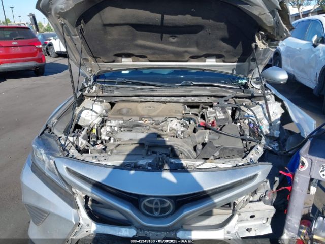 2020 TOYOTA CAMRY 4T1G11AKXLU905341 Photo 9