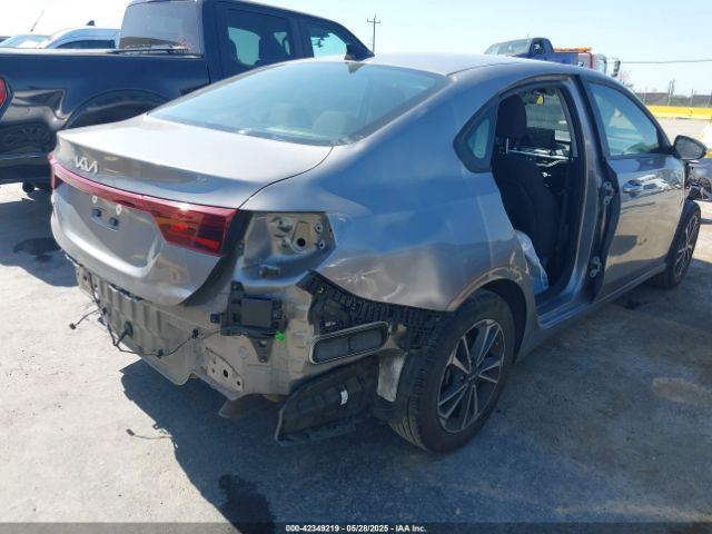 3KPF24AD0RE727074 KIA mpi nu