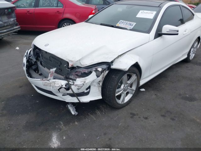WDDGJ4HB8EG289464 Mercedes-Benz C 250