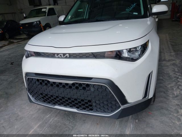 KNDJ23AU1R7237456 KIA SOUL LX