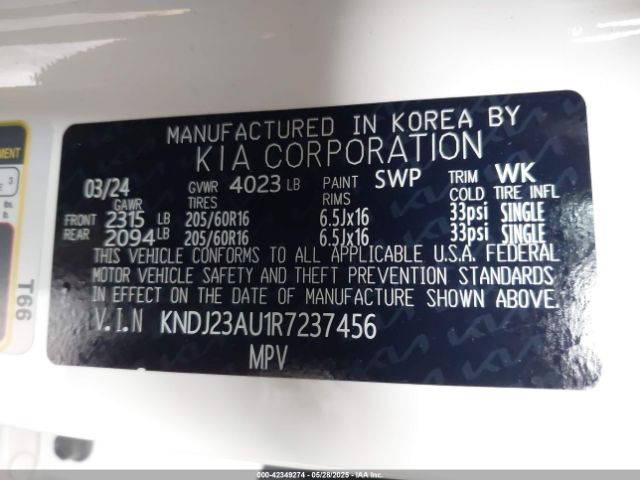 KNDJ23AU1R7237456 KIA SOUL LX