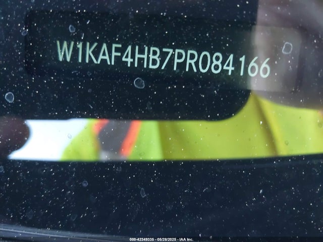 Mercedes-Benz m254 2023 W1KAF4HB7PR084166 Image 9