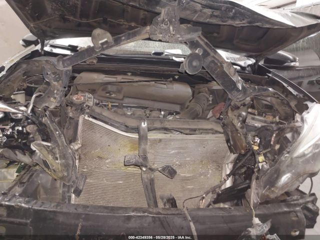 2T1BURHE1JC994778 Toyota COROLLA SE