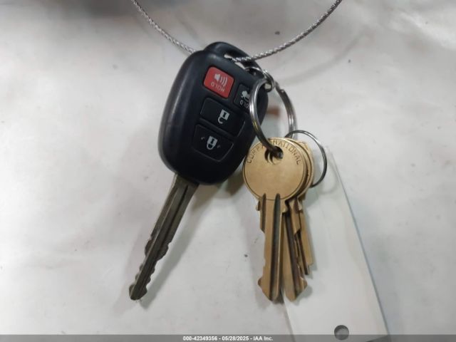 2T1BURHE1JC994778 Toyota COROLLA SE