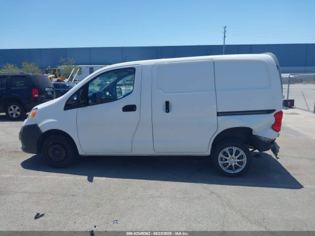 3N6CM0KN1HK702808 Nissan Nv200 S