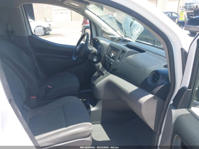 3N6CM0KN1HK702808 Nissan Nv200 S