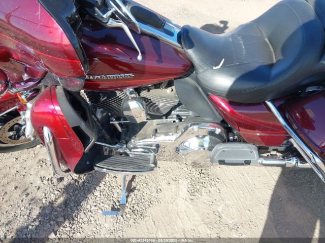 2016 HARLEY-DAVIDSON FLHTK 1HD1KEL35GB666348 Photo 8