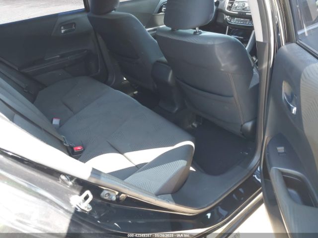 1HGCR2F32HA215225 Honda ACCORD LX