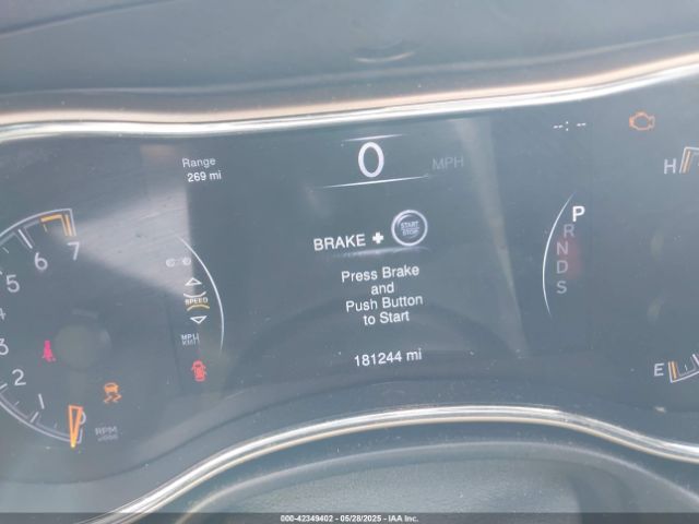 1C4RJFBG8FC933704 Jeep Grand Cherokee Limited