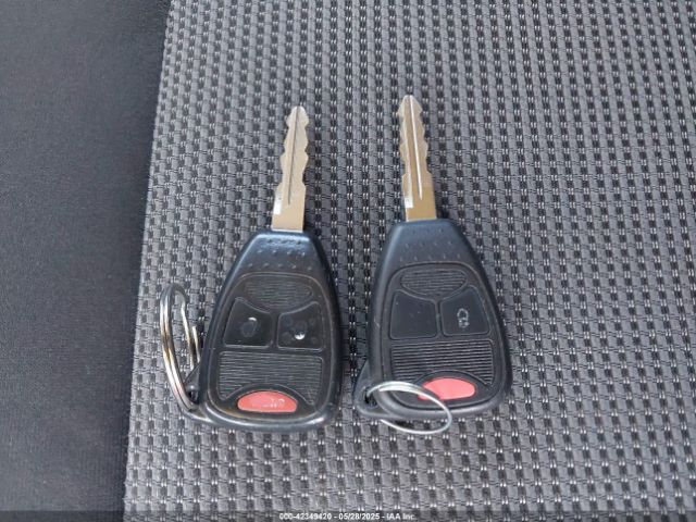1C4NJPBB8FD115571 Jeep 2015