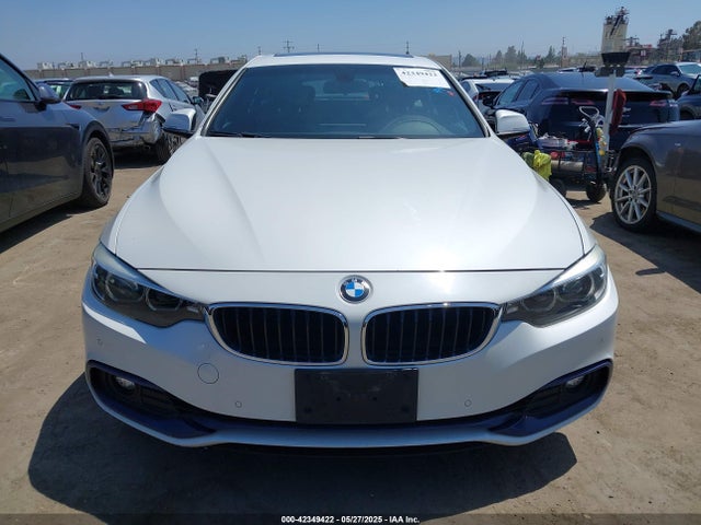 BMW 2019 2019 WBA4J1C54KBM14107 Image 12