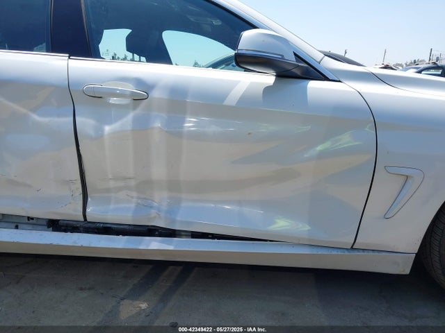 BMW 2019 2019 WBA4J1C54KBM14107 Image 18