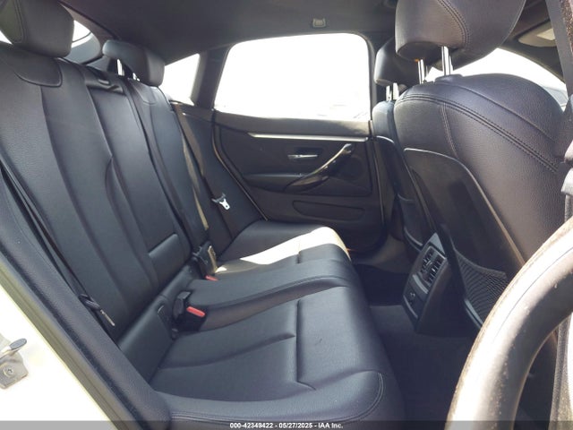 BMW 2019 2019 WBA4J1C54KBM14107 Image 8
