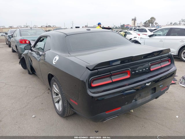 Dodge Challenger 2019 2C3CDZAG2KH701594 Image 3