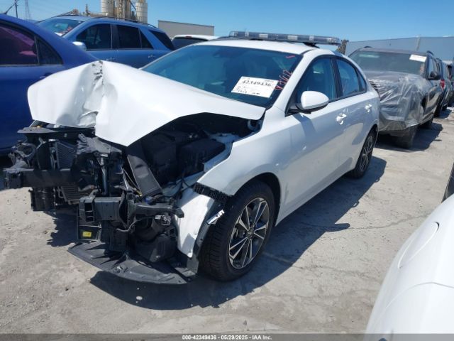3KPF24AD2RE798485 KIA Forte Lxs