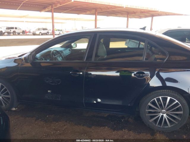 3VWD17AJ7GM365178 Volkswagen Jetta