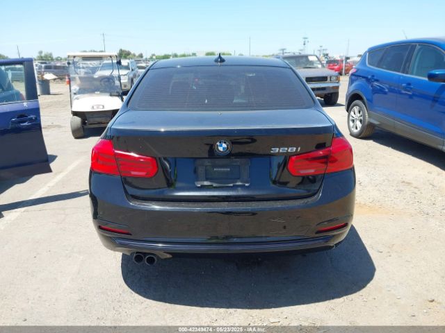 WBA8E9G58GNT82668 BMW 328I