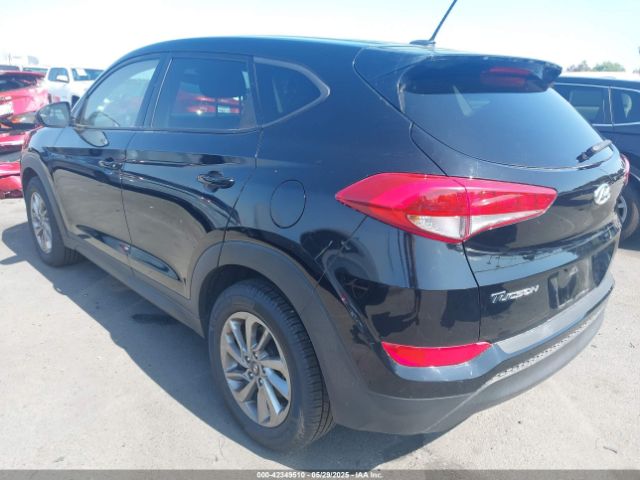 KM8J23A46GU125424 Hyundai TUCSON SE