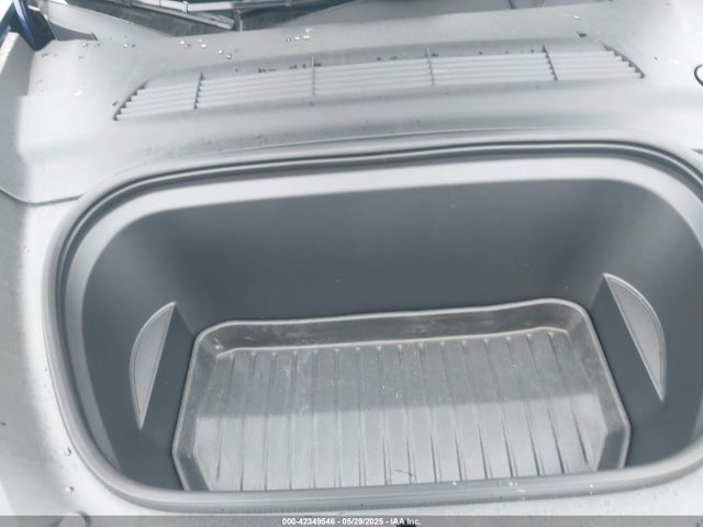 2024 TESLA MODEL Y 7SAYGDEE2RA321479 Photo 9