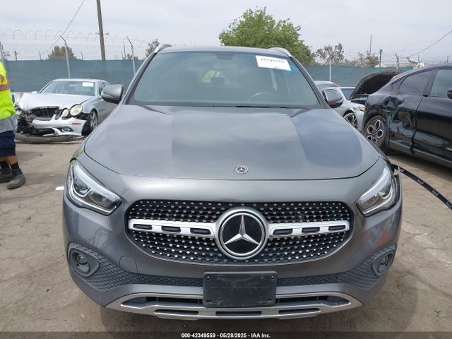 W1N4N4GB4MJ159632 Mercedes-Benz m260