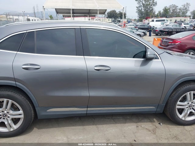 W1N4N4GB4MJ159632 Mercedes-Benz m260