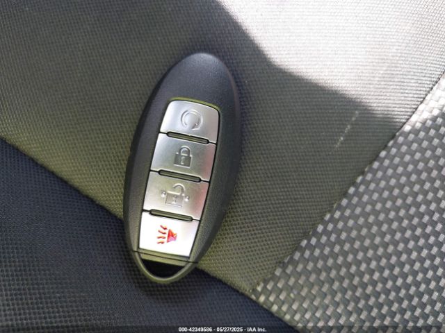 5N1DR2MN4HC626357 Nissan Pathfinder Sv