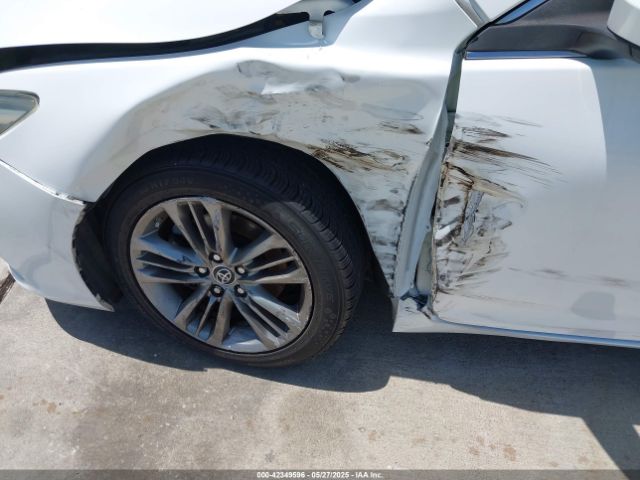 4T1BF1FKXFU902741 Toyota CAMRY SE