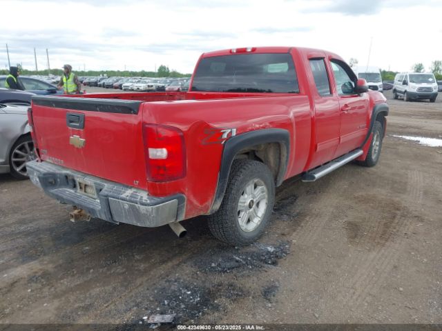 2011 CHEVROLET SILVERADO 1500 1GCRKSE32BZ257269 Photo 3